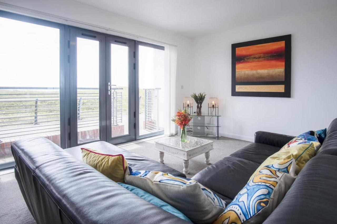 Maritime Quarter - 2 Bedroom Apartment - Sa1 Beach Front Fishermans Way Σουόνσι Εξωτερικό φωτογραφία